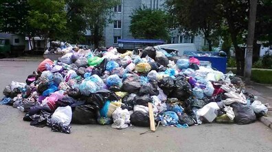 Фото: У місті 265 майданчиків, де ситуація з вивезенням сміття критична 