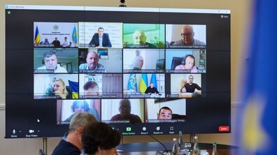 Фото: Мер Львова доповів міністру розвитку громад Олексію Чернишову про підготовку міста до зими