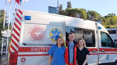 Фото: 5000 км за чотири доби: львівські медики транспортували важкохворого чоловіка зі Стамбула до рідного дому у Дніпрі