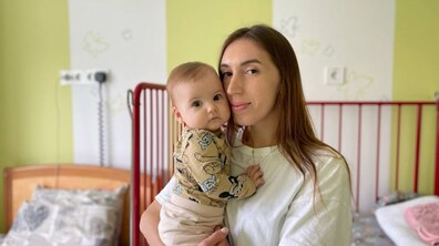 Фото: У Львові лікарі врятували семимісячну дівчинку з велетенською кістою легень