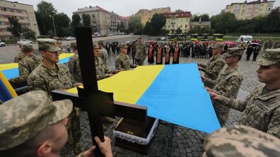 Фото: Завтра Львів попрощається з захисником Юрієм Кінашем