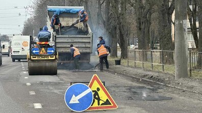 Фото: У Львові ліквідували ямковість на дорогах площею 2833 кв м