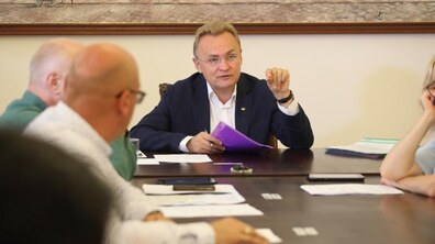 Фото: Мер Львова доручив комунальним службам із залученням ДСНС та інших фахівців перевірити житловий фонд міста