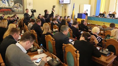 Фото: У Львові перейменували вулицю Карбишева на вулицю Віденську та найменували сквер