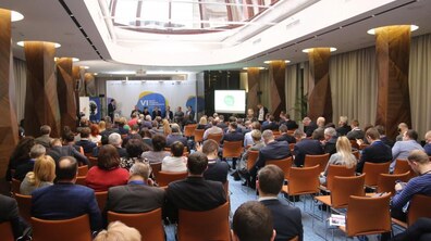 Фото: Резолюцію, яку було сформовано впродовж двох днів форуму місцевого самоврядування, скерують у центральні органи влади