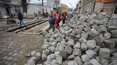 Фото: «Основний об’єм робіт до кінця цього року має бути виконаний», — А. Садовий про ремонт вул. Замарстинівської