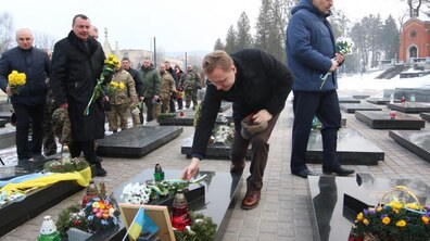 Фото: У Львові вшанували Героїв Небесної Сотні та учасників АТО