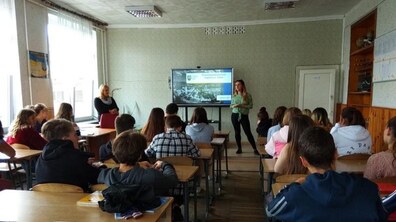 Фото: Діти допомагатимуть одноліткам розв’язувати конфлікти мирним шляхом