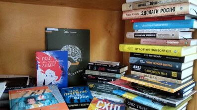 Фото: Відтепер у львівських бібліотеках можна знайти книги Юрія Руфа, Павла Вишебаби та Олександра Михеда