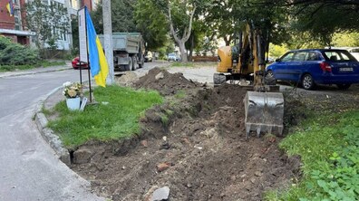 Фото: У Львові на місці вбивства Ірини Фаріон розпочали облаштовувати простір