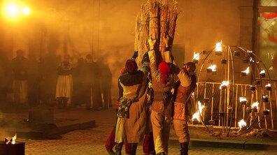 Фото: Львів`ян запрошують сьогодні в дворик Ратуші на театралізовану виставу