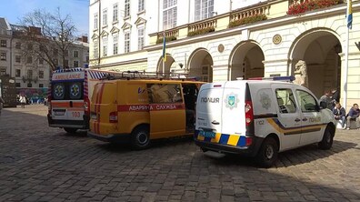 Фото: Під час ремонтних робіт у Музеї міста виявлено гранату часів Другої світової війни: небезпеки для працівників та відвідувачів нема