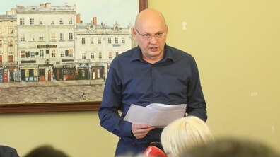 Фото: «Тарифи на вивезення ТПВ у місті погоджує Львівська обласна адміністрація», - Сергій Бабак