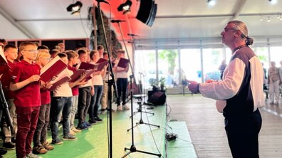Фото: «Дударик» та військовий оркестр запрошують на патріотичний концерт