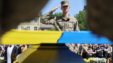 Похорон військового у Львові