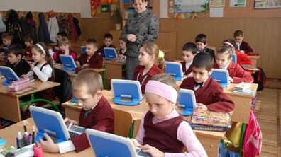 Фото: Мерія просить профільні міністерства врегулювати законодавчо питання допуску невакцинованих дітей до закладів освіти