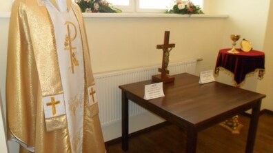 Фото: У Львові діятиме унікальний мобільний музей з особистими речами святого Папи Івана Павла ІІ