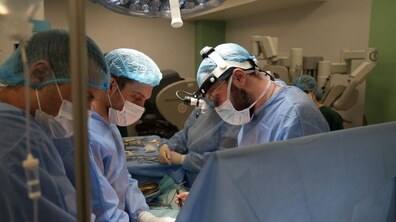 Фото: Третя трансплантація нирки у 21 рік: львівські лікарі виконали одну із найскладніших пересадок