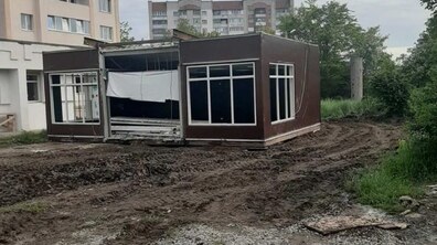 Фото: Мерія звертатиметься до правоохоронних органів щодо самовільно встановленого МАФу на вул. Роксоляни, 51