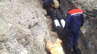 Фото: На вул. Антонича міняють теплову мережу, яка експлуатується понад 30 років