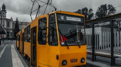 Фото: Через ДТП на вул. Замарстинівській, трамвайний маршрут № 9 тимчасово курсує за зміненим маршрутом