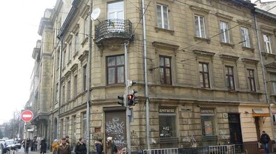 Фото: У Львові виставлено на аукціон нежитлові приміщення на вул. П.Дорошенка, 36 та на вул. О.Новаківського, 8