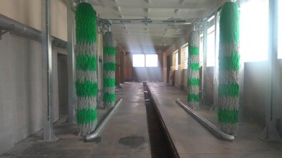 Фото: ЛК АТП № 1 і ЛКП «Львівелектротранс» додатково дезінфікують свій рухомий склад
