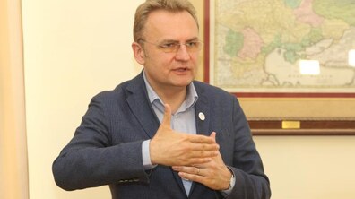 Фото: «У новітній історії ми маємо унікальний приклад, коли намісник Президента озвучує ультиматум, що місто має заплатити кошти, щоб уникнути подальшої блокади», - А. Садовий
