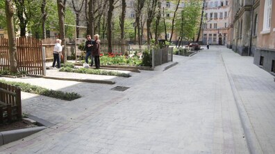 Фото: У Львові тривають капітальні та поточні ремонти доріг та тротуарів