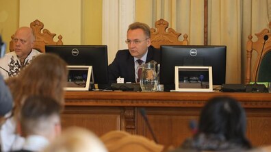 Фото: «Ніхто жодного метра в області для будівництва заводу нам не дасть; єдиний варіант — на території міста», — Андрій Садовий