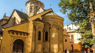 Фото: У неділю храмовий празник відзначає Вірменський катедральний собор