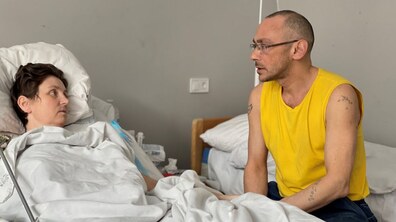 Фото: Починає одужувати: у Львові лікарі врятували важкопоранену жінку з Попасної
