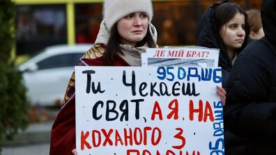 Фото: Третє Різдво в полоні: львів’ян кличуть на акцію-перформанс рідних військовополонених