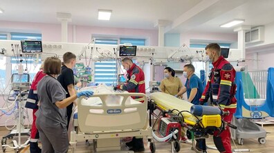 Фото: Зі Львова до Німеччини евакуювали постраждалих внаслідок вибуху нафтопроводу на Прикарпатті