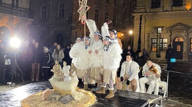 Фото: Вчора на площі Ринок львів’янам і гостям міста показали два різдвяні театралізовані дійства