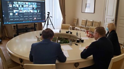 Фото: У мерії провели онлайн-нараду із сімейними лікарями щодо лікування Covid-19