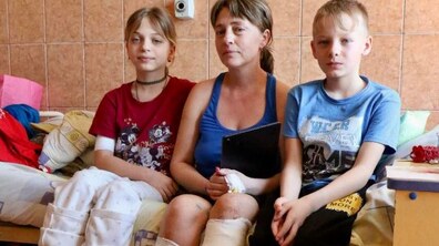 Сім’я Степаненків після обстрілу вокзалу у Краматорську