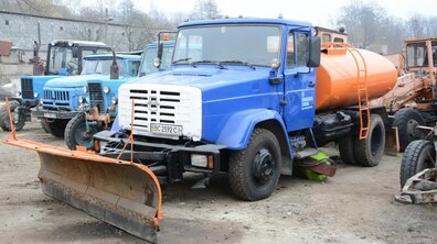 Фото: Львів готується до зими: з 11 листопада запровадять чергування снігоприбиральної технікибиральної техніки