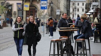 Фото: Станом на 14.00 год на «Гарячу лінію міста» надійшло понад 300 звернень від підприємців
