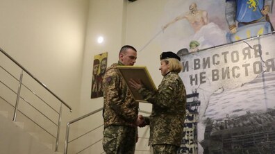 Фото: Місто відзначило військових, з нагоди 7-ї річниці оборони Донецького аеропорту