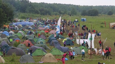 Фото: 1500 пластунів розкрили табір поблизу Львова