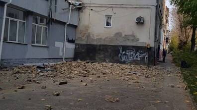 Фото: «Готуємо звернення на комісію ТЕБ і НС для виділення коштів на ліквідацію аварійної ситуації в будинку на вул. О. Степанівни, 32», - Залізнична РА