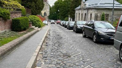 Фото: З понеділка на 2 місяці перекриють частину вулиці Драгоманова: проводитимуть ремонт дороги