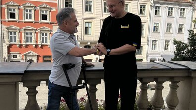 Фото: Трициклети для Львова: аргентинський спортсмен готовий допомогти налагодити виробництво спецтранспорту для осіб з інвалідністю
