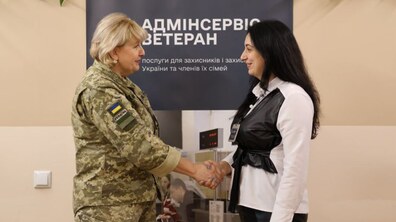 Фото: Нова послуга: витяг з Єдиного держреєстру ветеранів тепер можна отримати в ЦНАПах Львова за 5 хвилин