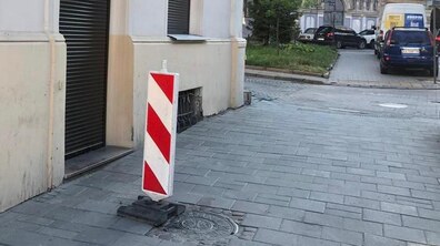 Фото: Укртелеком відновив благоустрій на вул. Пекарській, де раніше “вибухнули” їх люки