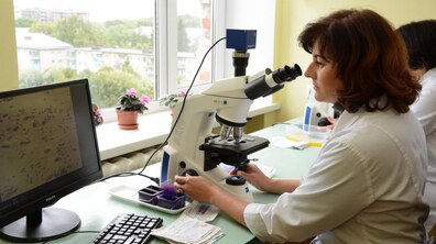 Фото: «Ми працюємо над тим, щоб вернути працівників лабораторії, які звільнилися за останні 2 роки», — А. Садовий