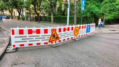 Фото: На вулиці Копистинського Львівводоканал замінив частину 100-літнього колектора (відео)