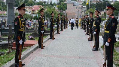 фото умовне