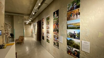 Фото: У Муніципальному мистецькому центрі стартувала виставка фотографій молоді Донбасу
